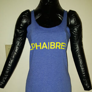 Woman crossfit exercise shirt